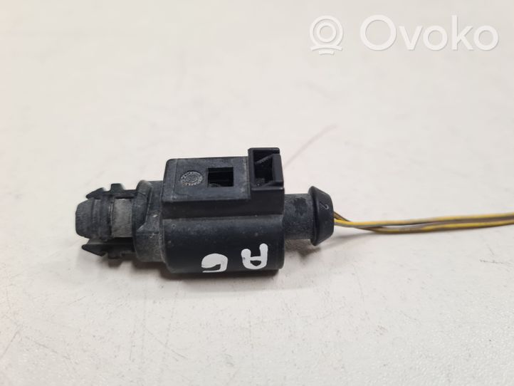 Audi A6 S6 C6 4F Sonde température extérieure 8Z0820535