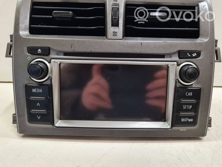 Toyota Verso-S Radio/CD/DVD/GPS-pääyksikkö 8614052012