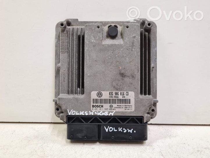 Volkswagen Touran I Calculateur moteur ECU 03G906016CD