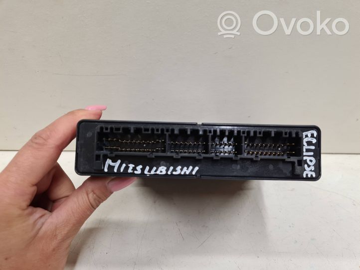 Mitsubishi Eclipse Calculateur moteur ECU MR578504
