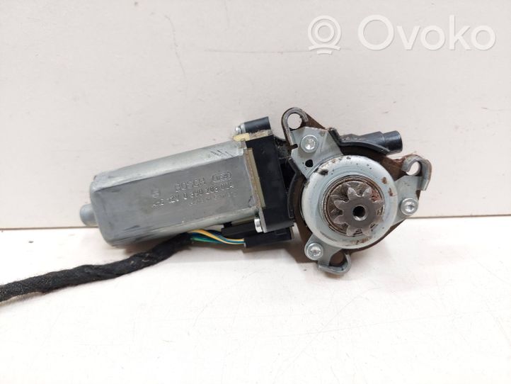 Mercedes-Benz E W211 Motorino di regolazione del sedile 0390203004