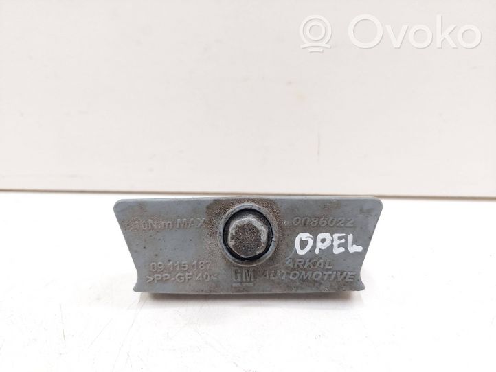 Opel Insignia A Battery bracket 09115187