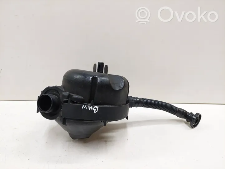 BMW 3 E90 E91 Eļļas nogulsnētava (separators) 7531423