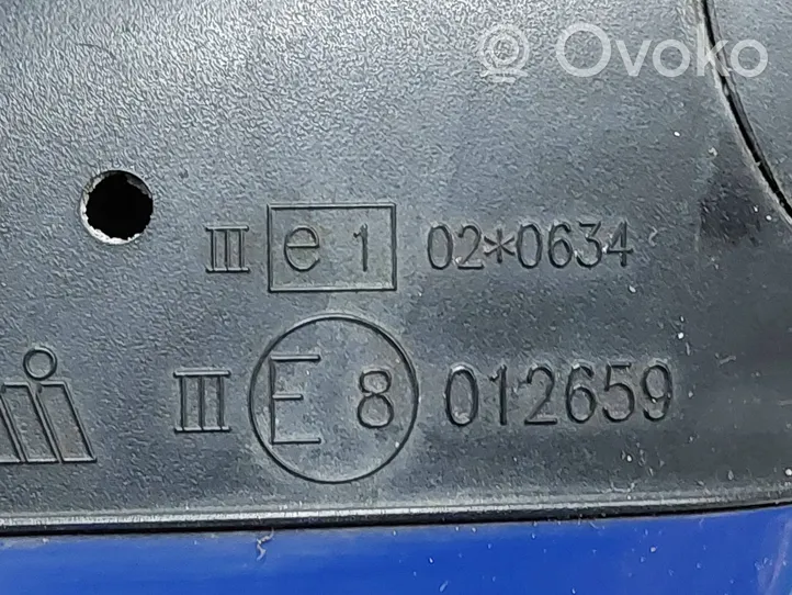 Skoda Fabia Mk1 (6Y) Manualne lusterko boczne drzwi przednich E8012659
