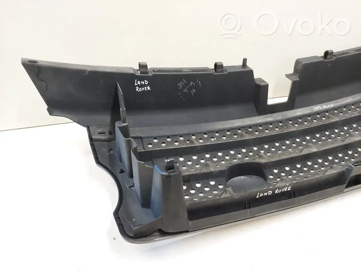 Land Rover Range Rover Sport L320 Grille calandre supérieure de pare-chocs avant DHB500062