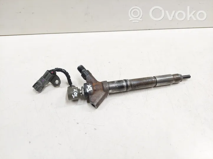 Toyota Avensis T250 Injecteur de carburant 236700R040