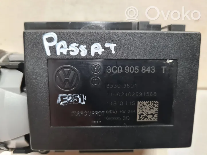 Volkswagen PASSAT B7 Virtalukko 3C0905843T