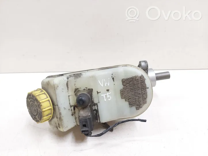 Volkswagen Transporter - Caravelle T5 Master brake cylinder 7H0611303B