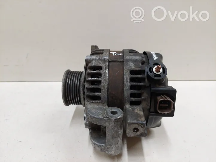 Toyota Avensis T250 Generatore/alternatore 