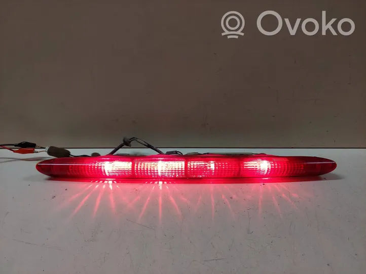 SsangYong Rexton Papildu bremžu signāla lukturis E13020777