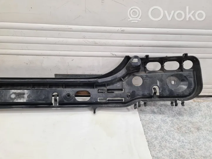 BMW 5 E60 E61 Staffa di rinforzo montaggio del paraurti posteriore 51127056343