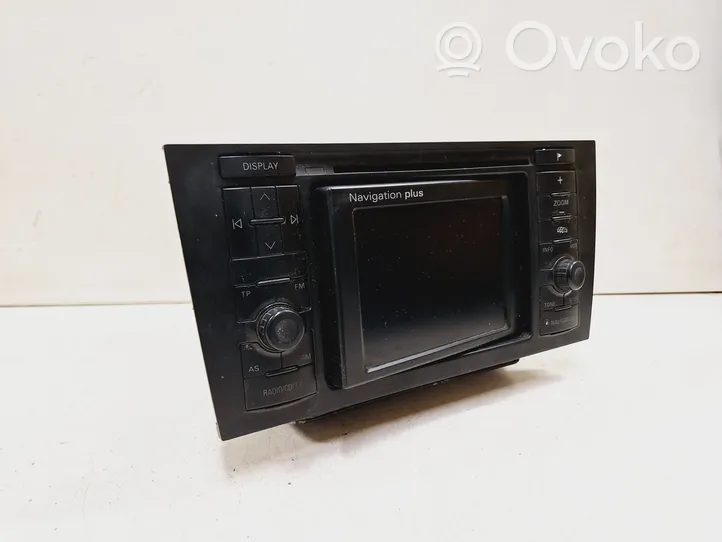 Audi A6 S6 C5 4B Radija/ CD/DVD grotuvas/ navigacija 4B0035192H