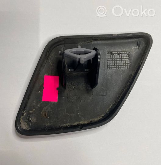 Volvo XC90 Zaślepka spryskiwacza lampy przedniej 30678958