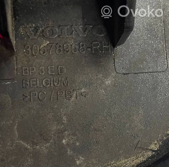 Volvo XC90 Zaślepka spryskiwacza lampy przedniej 30678958