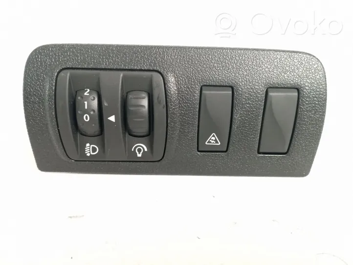 Renault Megane III Interruttore di regolazione dell’illuminazione del quadro 648450001R