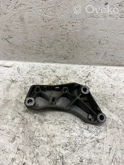 Volkswagen Golf VII Gearbox mounting bracket 1K0199117