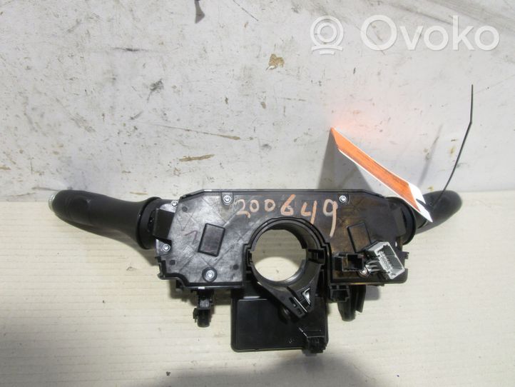 Renault Captur Pyyhkimen/suuntavilkun vipukytkin 4255675601R