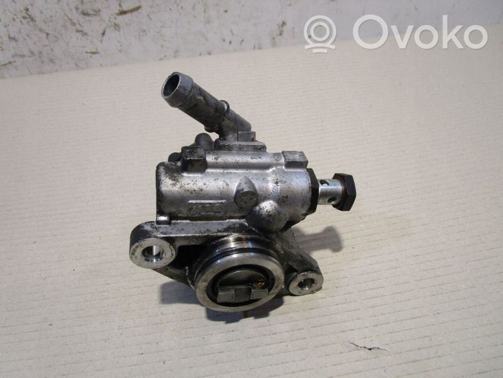 Iveco Daily 5th gen Pompe de direction assistée 504243641