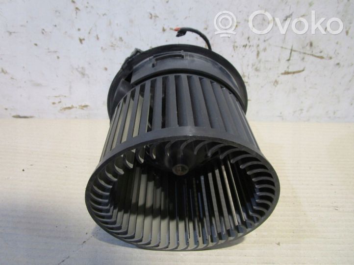 Peugeot 2008 I Ventola riscaldamento/ventilatore abitacolo T1013140A