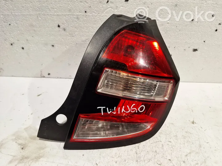 Renault Twingo III Lampa tylna 265501361R