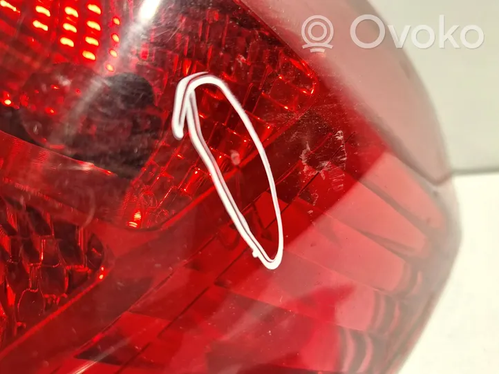 Opel Corsa D Feux arrière / postérieurs 