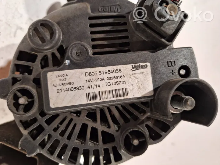 Fiat 500L Generatore/alternatore 51984058