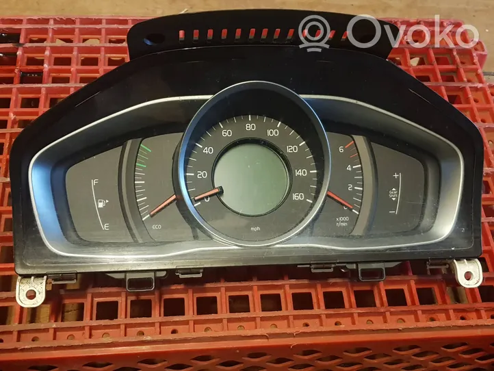 Volvo XC60 Nopeusmittari (mittaristo) 31412869