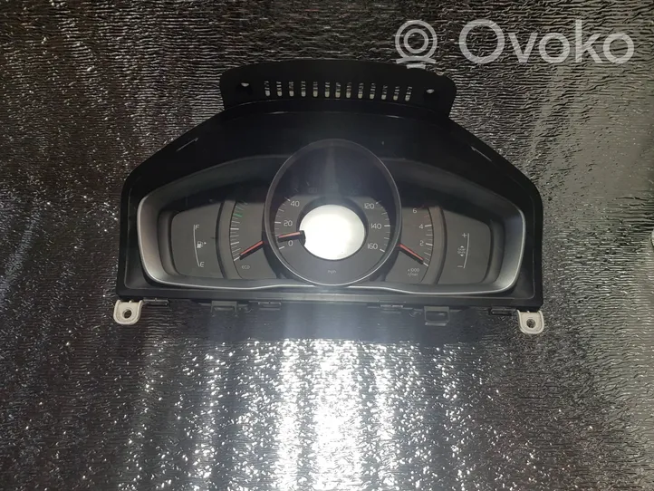 Volvo V60 Geschwindigkeitsmesser Cockpit 31327751