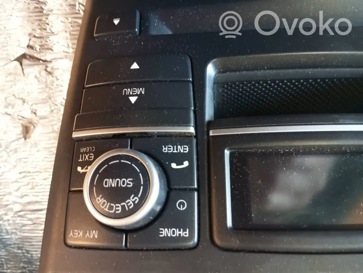 Volvo XC90 Radio/CD/DVD/GPS-pääyksikkö 31300029