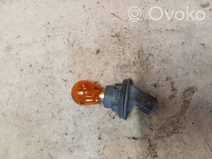 Volvo S60 Front indicator light 8662986