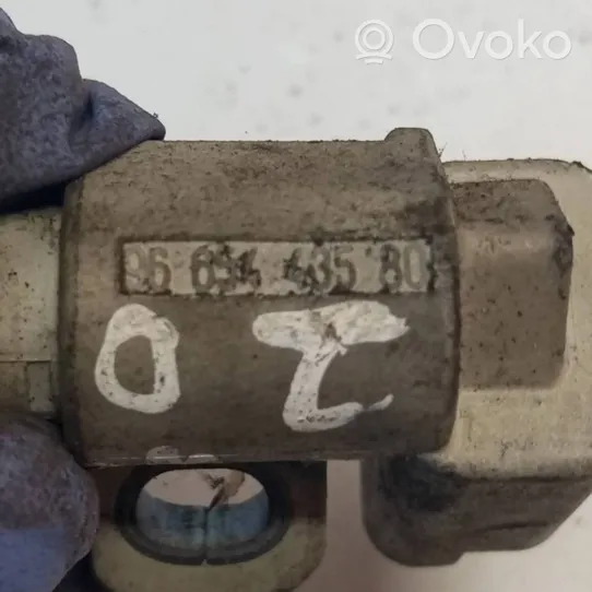 Volvo C30 Generator impulsów wałka rozrządu 9665443580