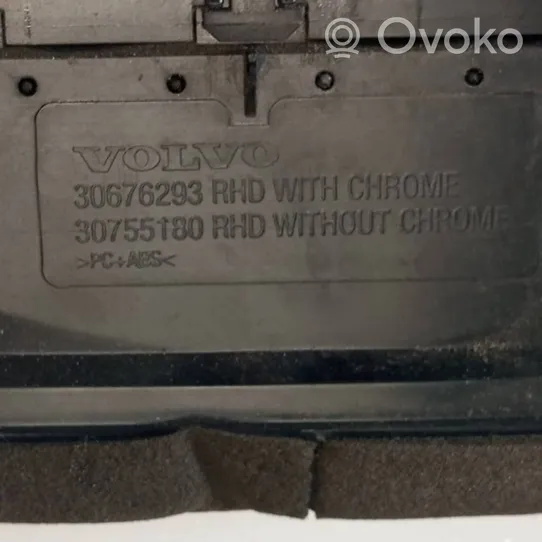 Volvo XC70 Griglia di ventilazione centrale cruscotto 30676293