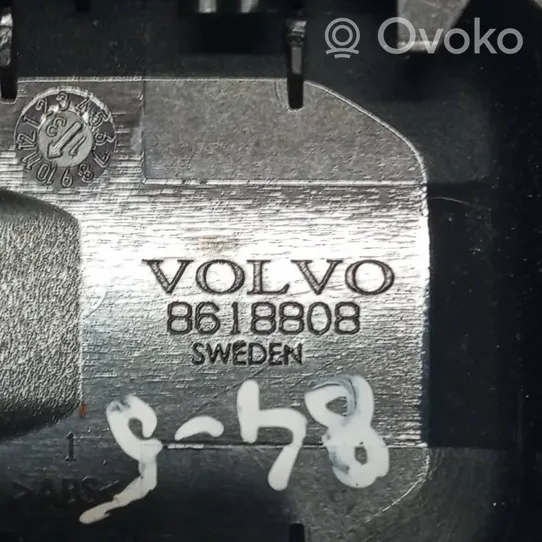 Volvo V60 Osłona szyn przedniego fotela kierowcy 8618808