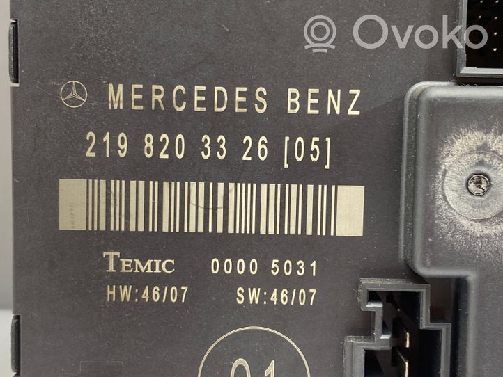 Mercedes-Benz CLS C219 Unité de commande module de porte 2198203326