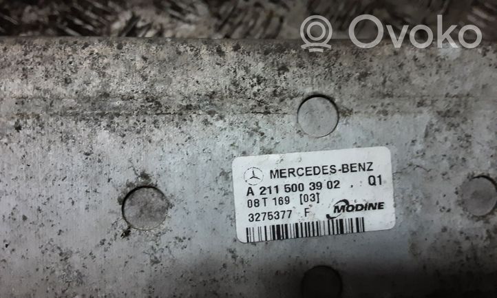 Mercedes-Benz CLS C219 Välijäähdyttimen jäähdytin A2115003902