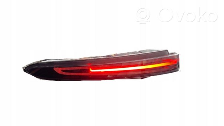 Aston Martin DBS Lampa tylna KY6313405CD