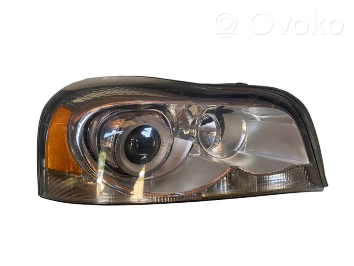 Volvo XC90 Lampa przednia 31290893