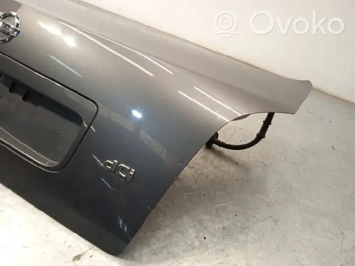 Nissan Primera Grilles/couvercle de haut-parleur arrière 84300AV630