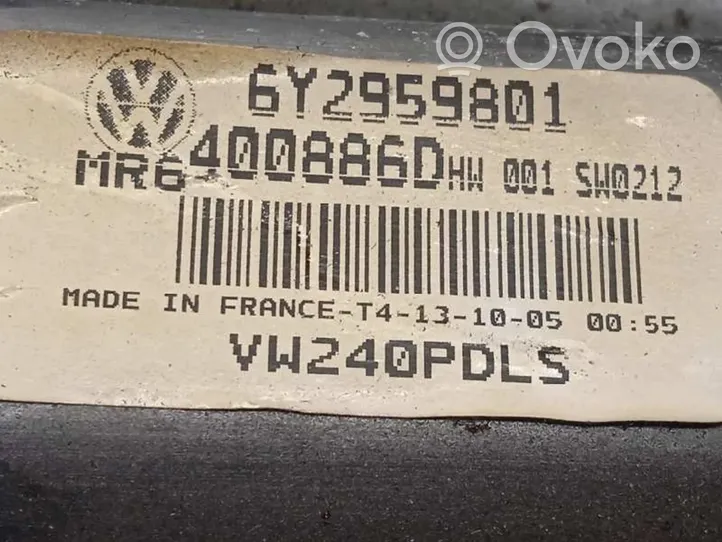 Volkswagen Polo IV 9N3 Podnośnik szyby drzwi z silniczkiem 6Q4837462J