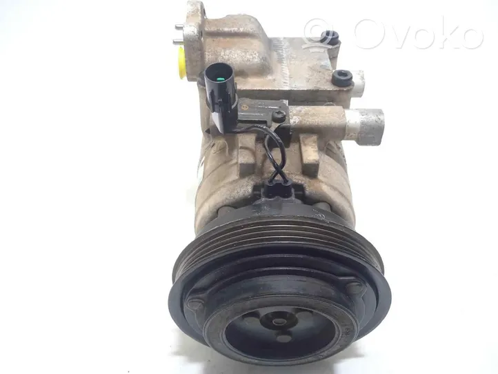 Hyundai Tucson JM Ilmastointilaitteen kompressorin pumppu (A/C) 977012E000