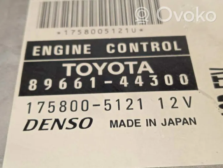 Toyota Avensis T220 Sterownik / Moduł ECU 8966144300