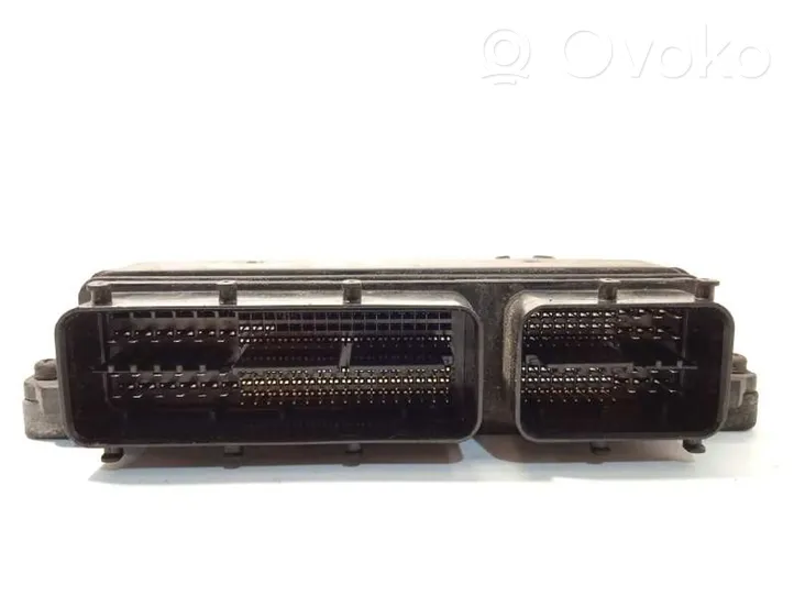 Toyota Auris 150 Sterownik / Moduł ECU 8966102S30