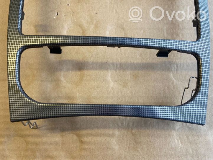 Mercedes-Benz C W203 Console centrale, commande chauffage/clim A2036809039