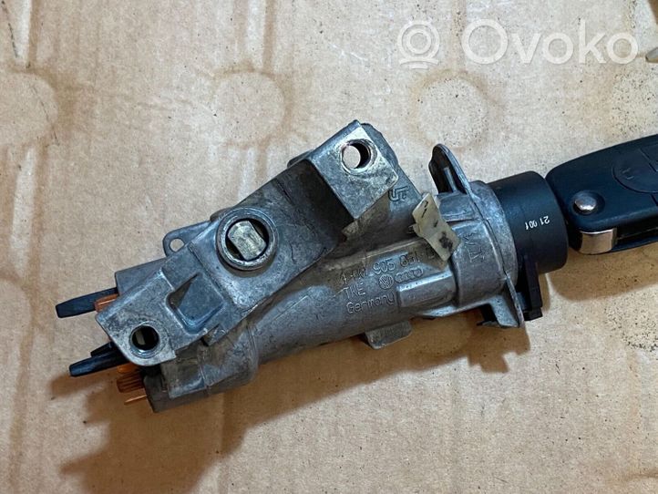 Audi A4 S4 B5 8D Blocchetto accensione 4B0905851B