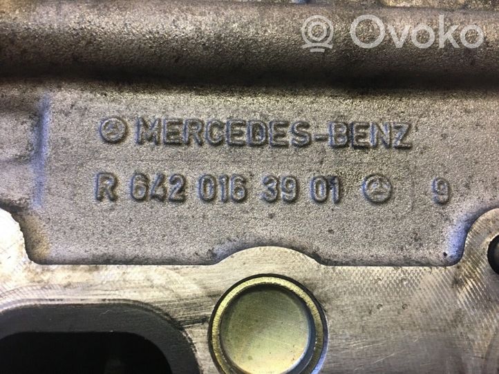 Mercedes-Benz CLK A209 C209 Culasse moteur A6420106720