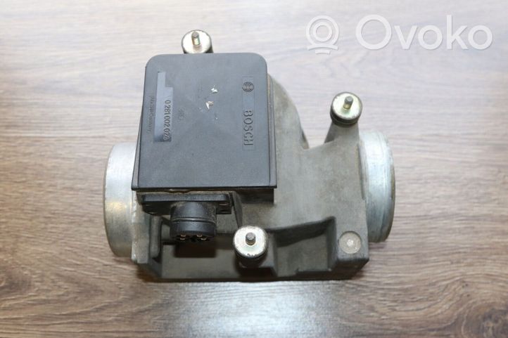 Mercedes-Benz E W124 Misuratore di portata d'aria A0281002024