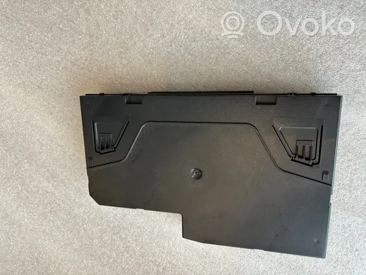 Mercedes-Benz C AMG W204 Module de fusibles 5DK01102232