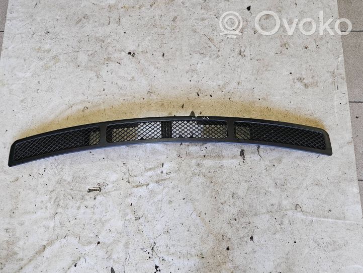 Volkswagen II LT Bonnet/hood grill 2d1819044