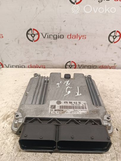 Volkswagen Transporter - Caravelle T5 Sterownik / Moduł ECU 070906016DS