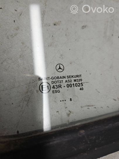 Mercedes-Benz Sprinter W901 W902 W903 W904 Szyba karoseryjna tylna 43R001025